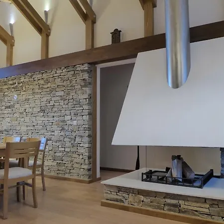 Pirin Nest * بانسكو